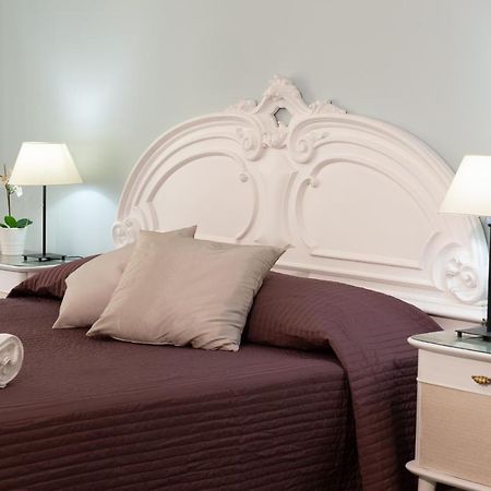 Appartement House Bonifacio à Rome Extérieur photo