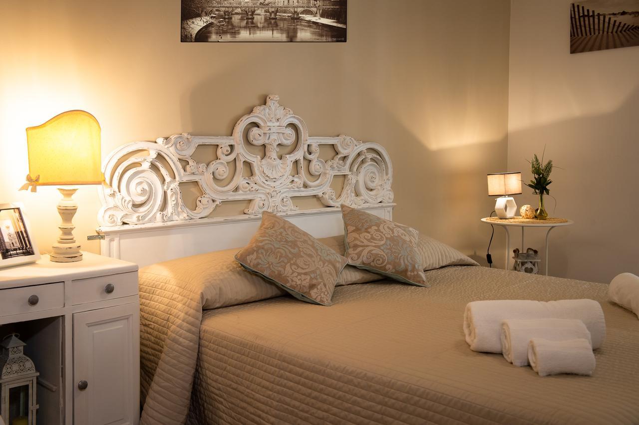 Appartement House Bonifacio à Rome Extérieur photo
